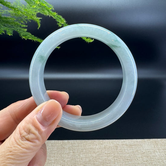 Genuine Burmese Green Jade Jadeite Bangle Bracelet ( 58.4mm )