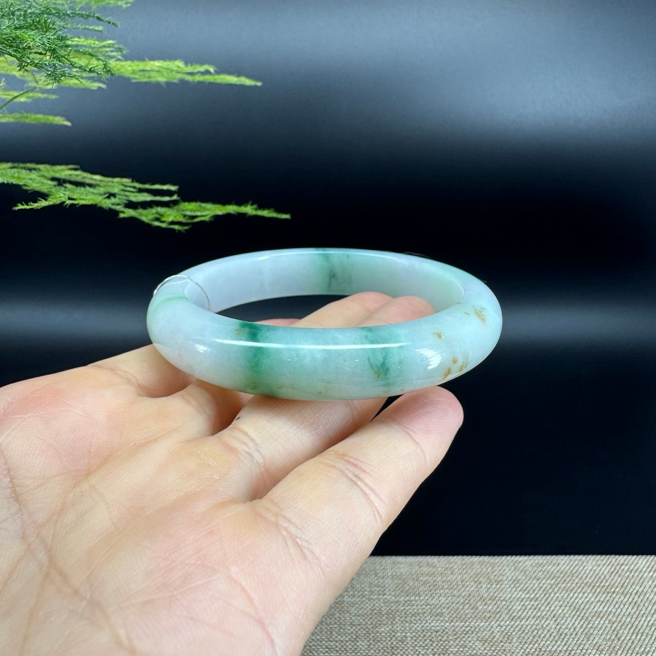 Genuine Burmese  Green Jade Jadeite Bangle Bracelet ( 58.6mm )