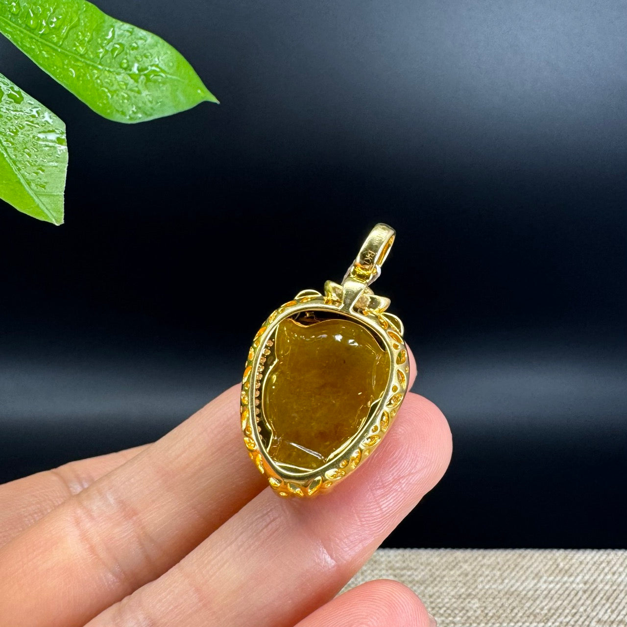 RealJade® High-End Natural Jadeite Jin Chan "Money Toad" Necklace With 18k Yellow Gold Diamond Bail