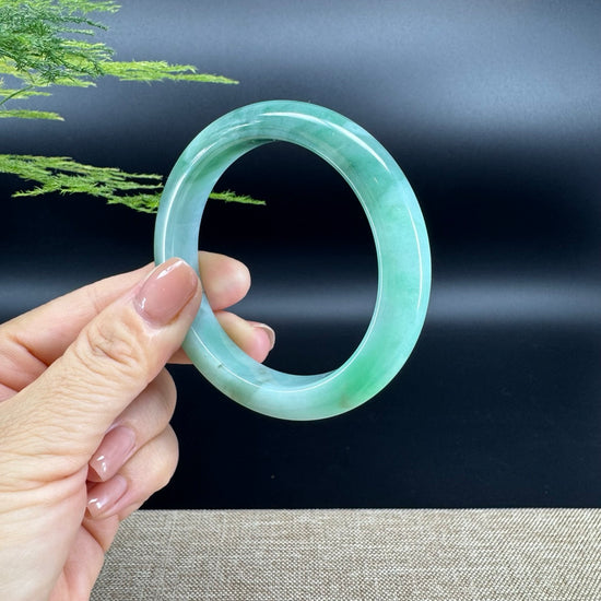 Genuine Burmese Green Jade Jadeite Bangle Bracelet ( 56.5mm )