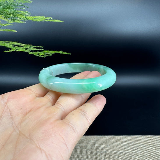 Genuine Burmese Green Jade Jadeite Bangle Bracelet ( 56.5mm )