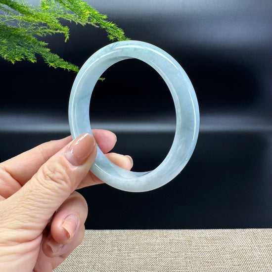 Genuine Burmese Green Jade Jadeite Bangle Bracelet ( 59.5mm )