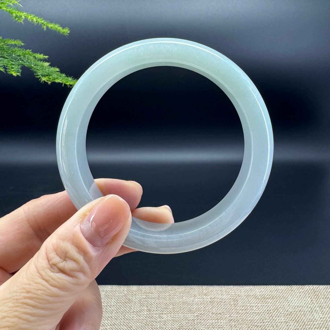 Genuine Burmese Apple Green Jade Jadeite Bangle Bracelet ( 59.7mm )