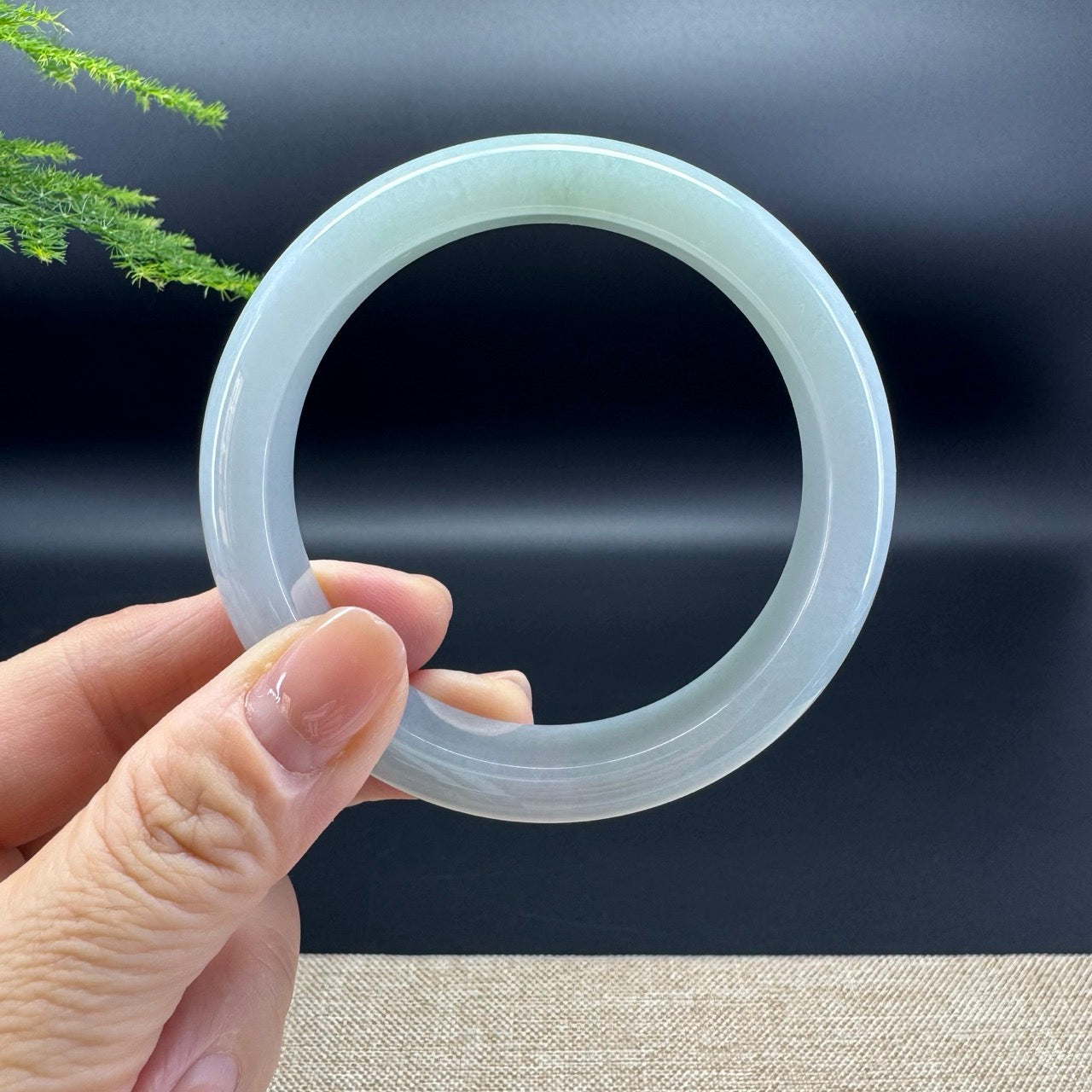 Genuine Burmese Apple Green Jade Jadeite Bangle Bracelet ( 59.7mm )