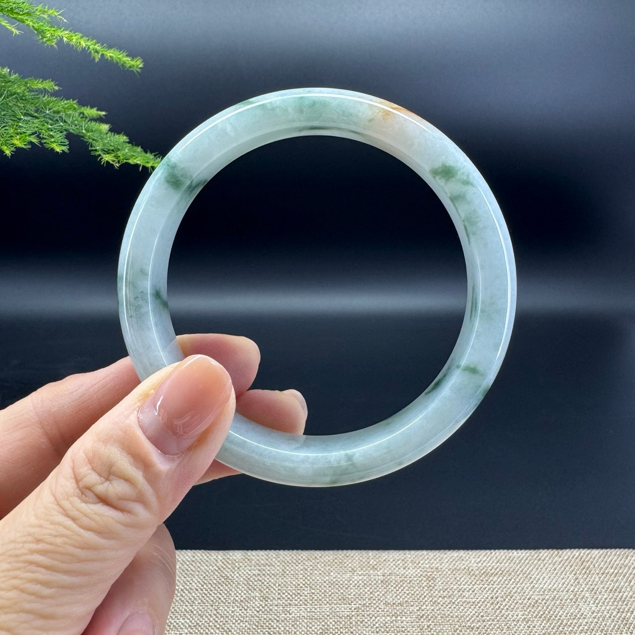 Genuine Burmese Green Jade Jadeite Bangle Bracelet ( 59.5mm )