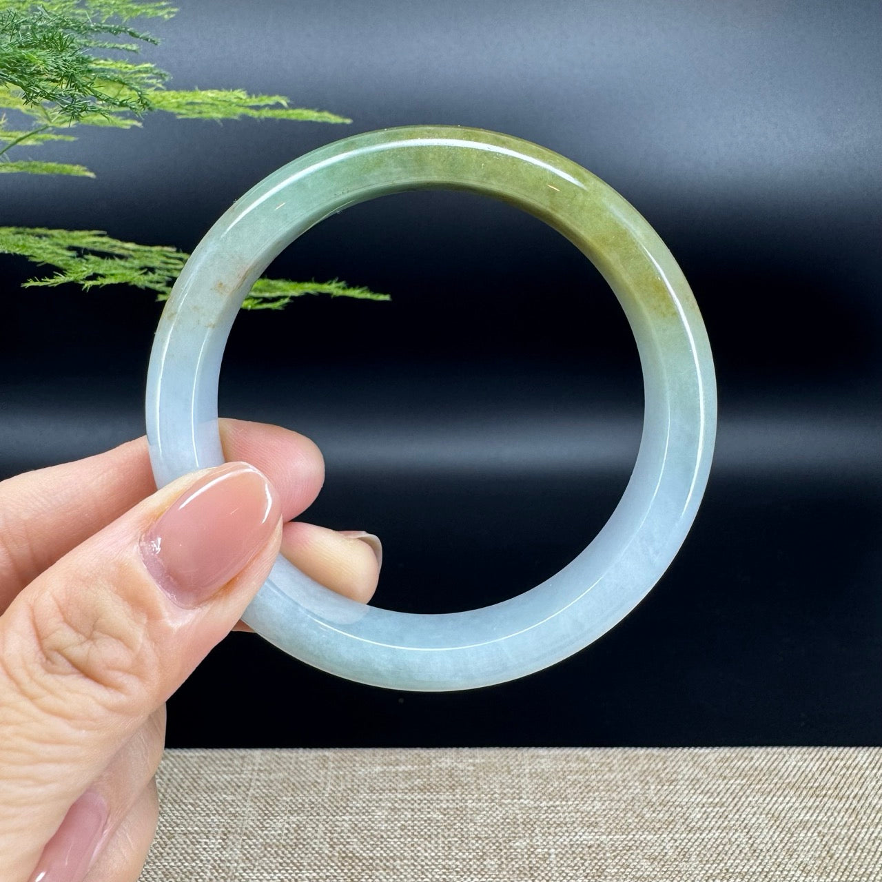 Genuine Burmese Yellow Green Jade Jadeite Bangle Bracelet ( 58.6mm )