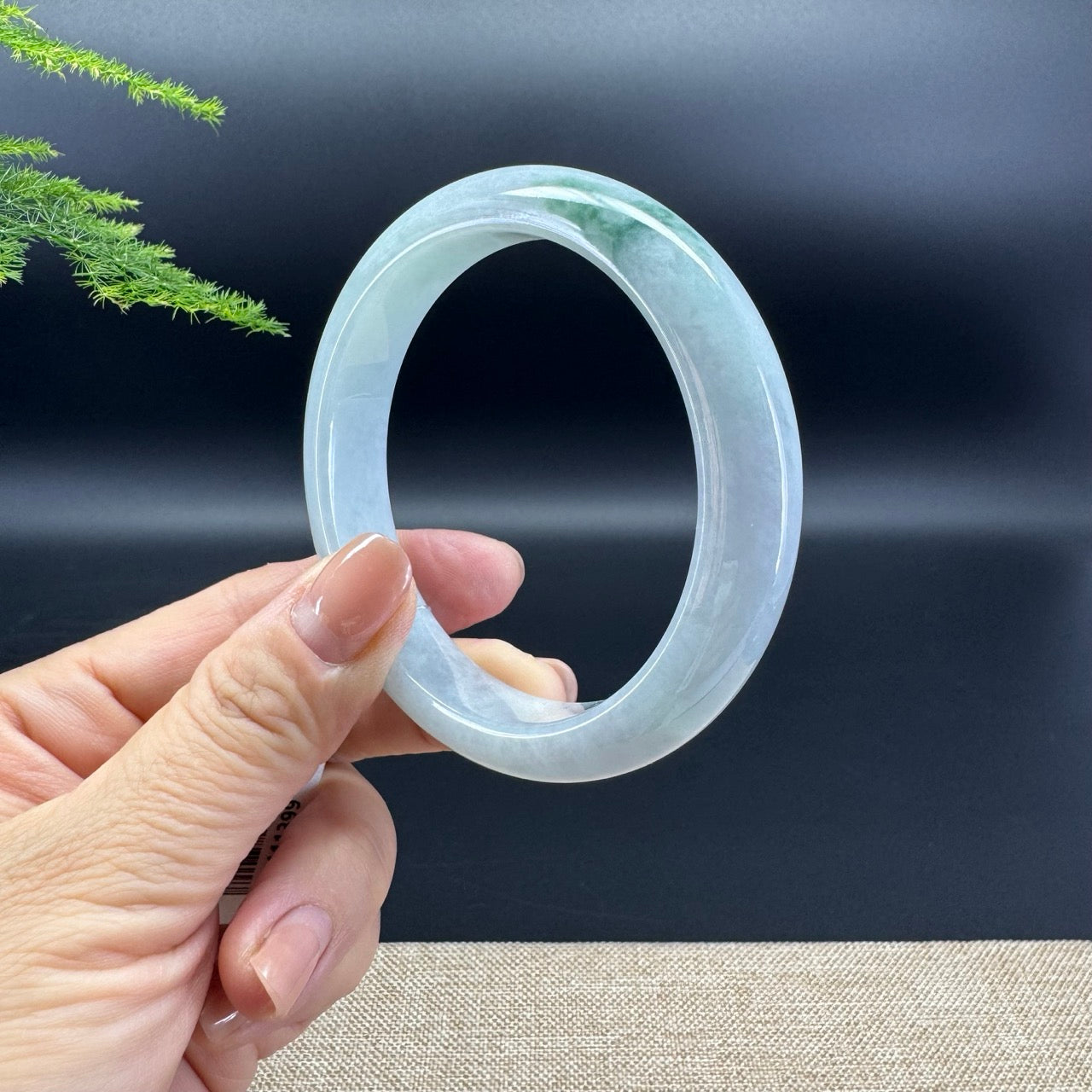 Genuine Burmese Green Jade Jadeite Bangle Bracelet ( 59.6mm )
