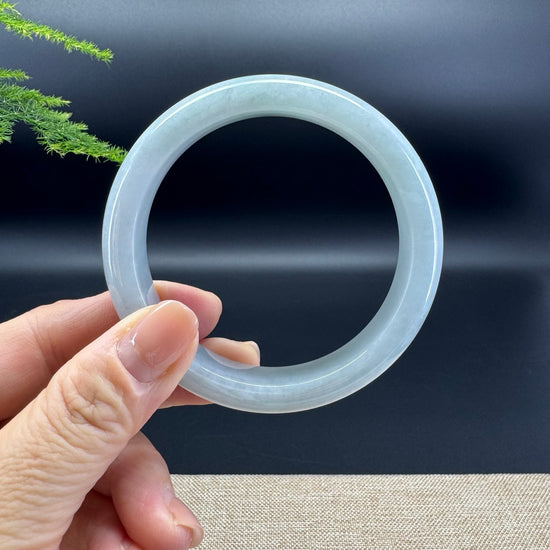 Genuine Burmese Green Jade Jadeite Bangle Bracelet ( 59.6mm )