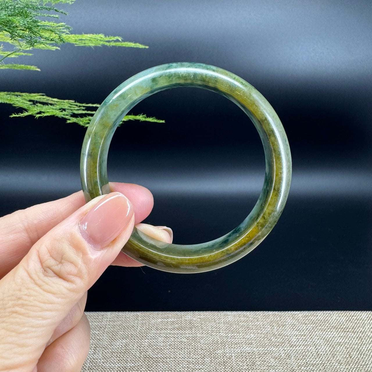 Genuine Burmese Yellow Blue Flower Jade Jadeite Bangle Bracelet ( 54.1 mm )