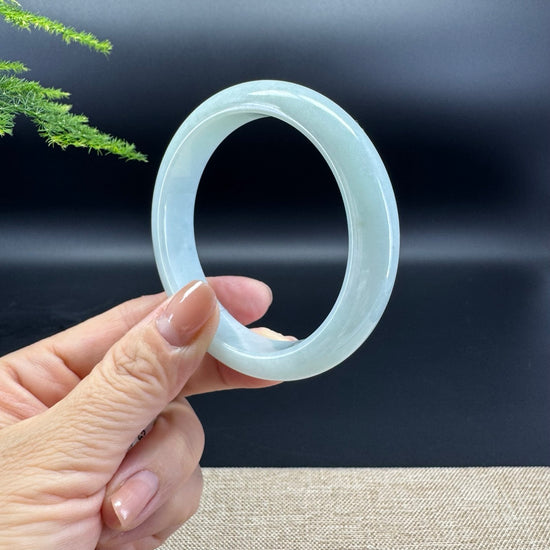 Genuine Burmese Green Jade Jadeite Bangle Bracelet ( 58.2mm )