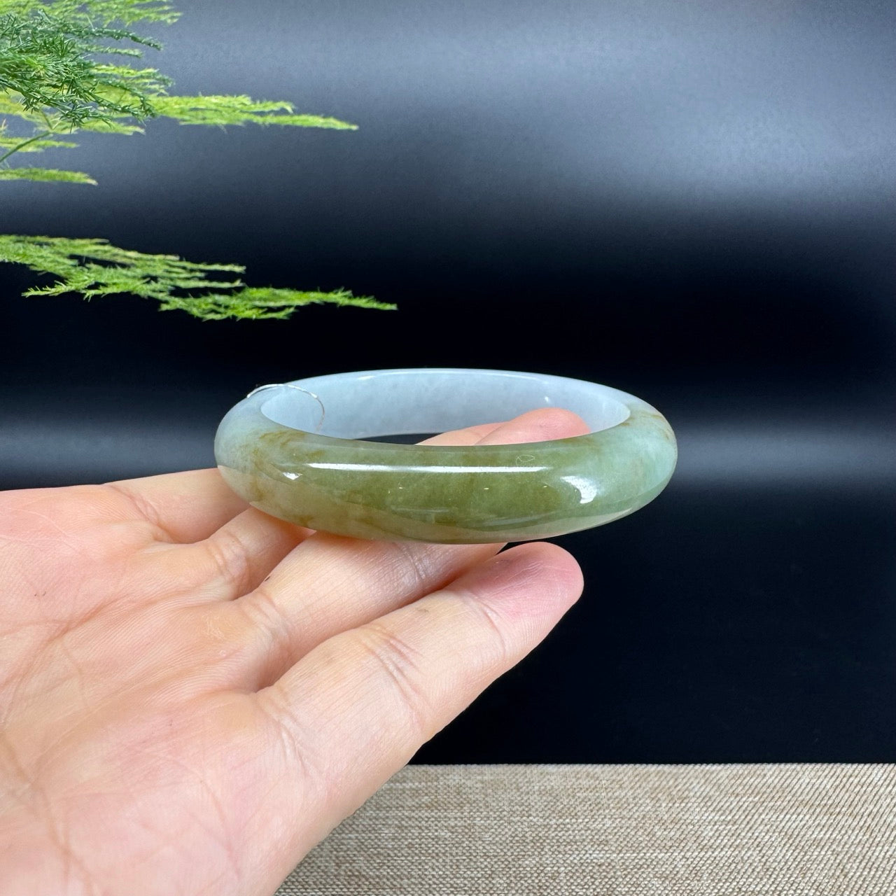 Genuine Burmese Yellow Green Jade Jadeite Bangle Bracelet ( 58.5mm )