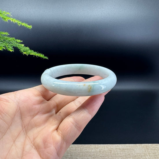 Genuine Burmese Green Jade Jadeite Bangle Bracelet ( 59.5mm )