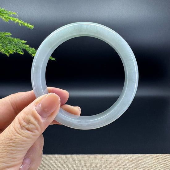 Genuine Burmese Green Jade Jadeite Bangle Bracelet ( 59.4mm )