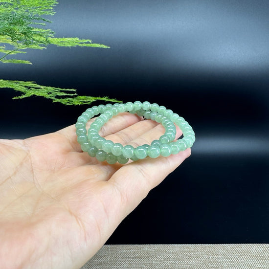Natural Jadeite Jade Round Light Green Beads Bracelet ( 6 mm )