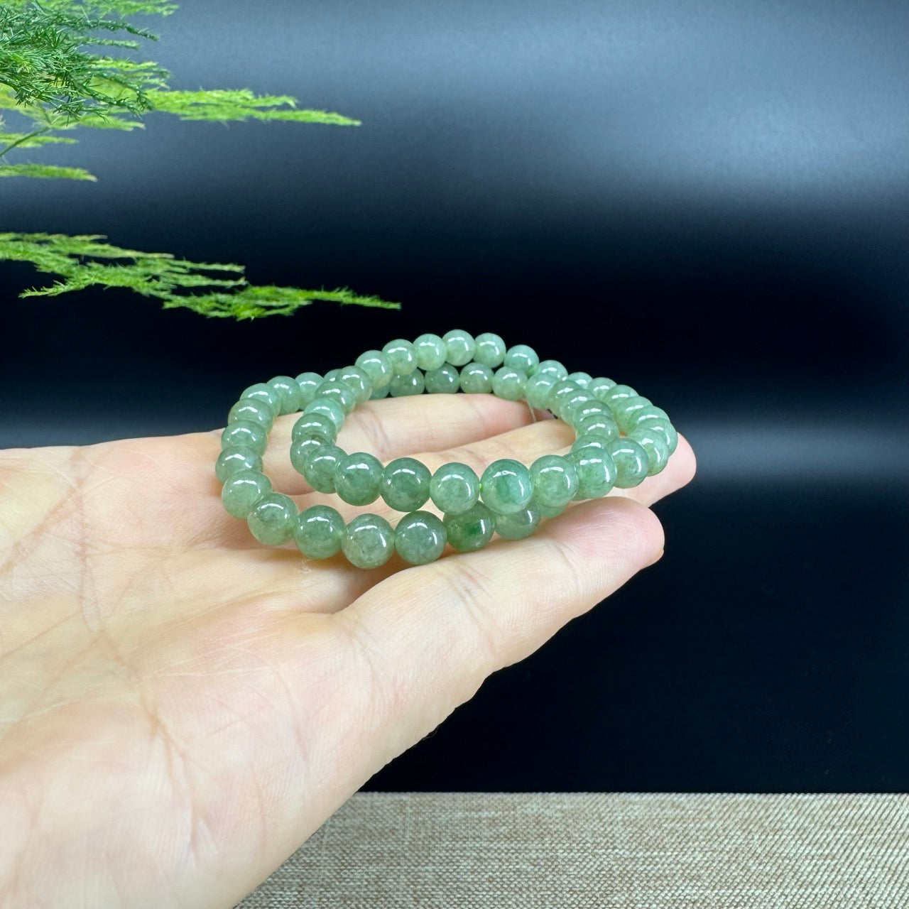 Natural Jadeite Jade  Round light Green Beads Bracelet ( 6.5mm )