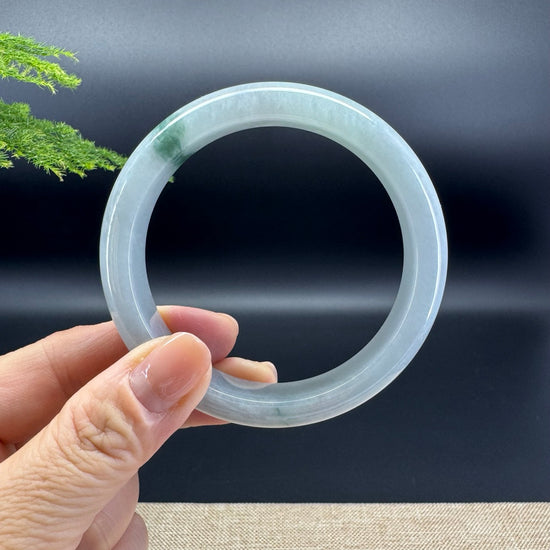 Genuine Burmese Green Jade Jadeite Bangle Bracelet ( 59.5mm )