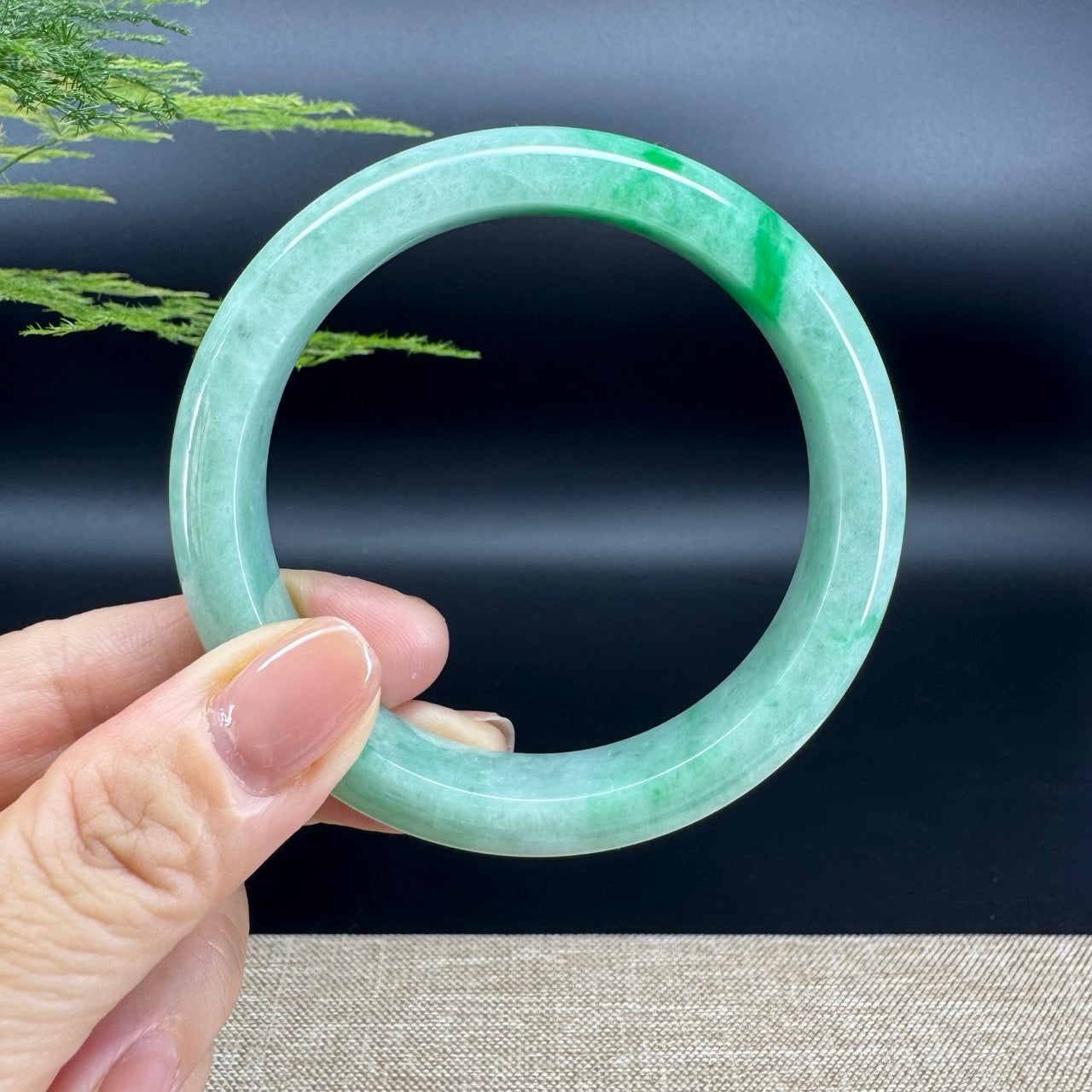High Genuine Burmese Green Jade Jadeite Bangle Bracelet ( 60.5mm )