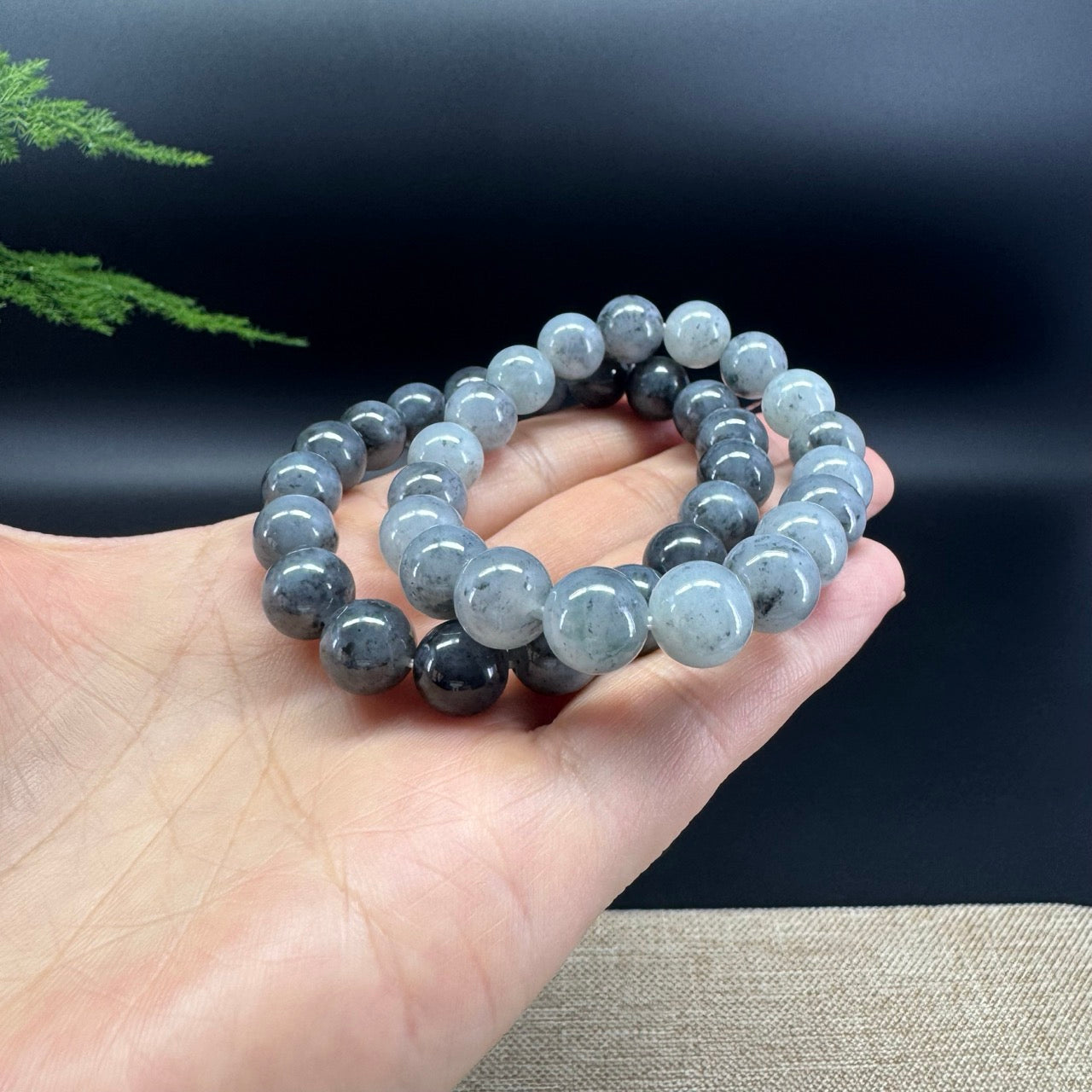 Natural Jadeite Jade Round Blue Black Beads Bracelet ( 10 mm )