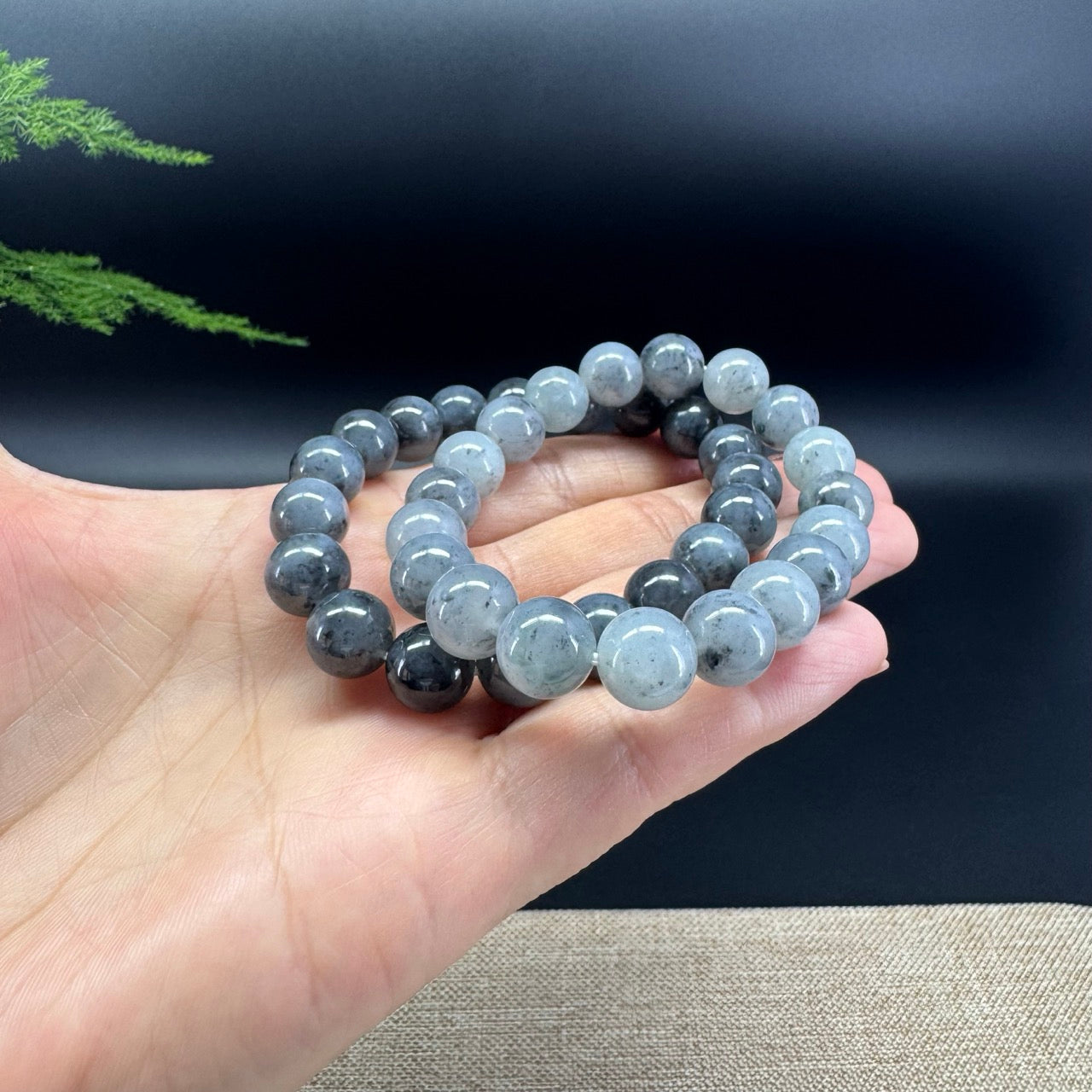 Natural Jadeite Jade Round Blue Black Beads Bracelet ( 10 mm )