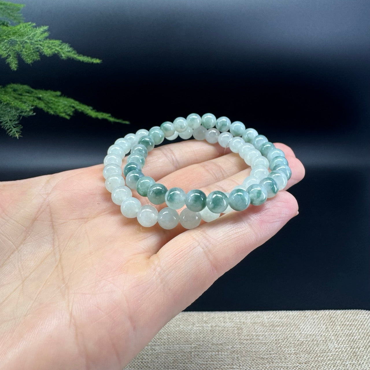 Natural Jadeite Jade  Round Icy Green Beads Bracelet ( 6.6mm )