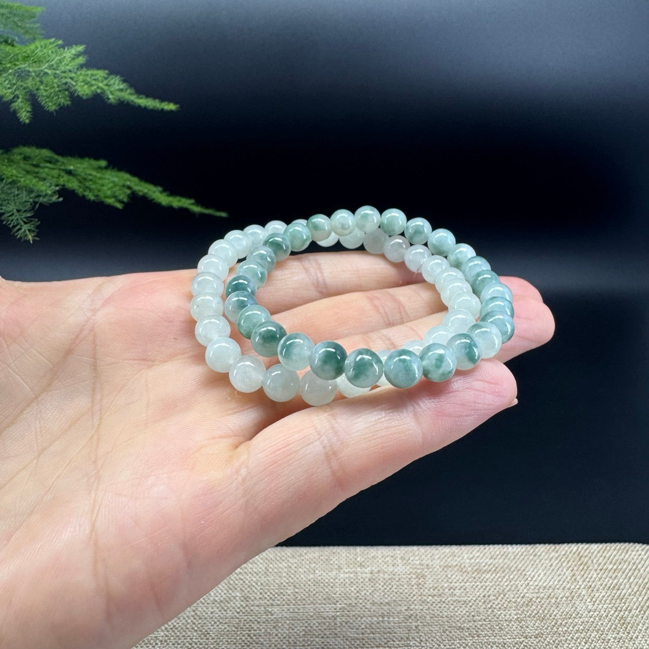 Natural Jadeite Jade  Round Icy Green Beads Bracelet ( 6.6mm )