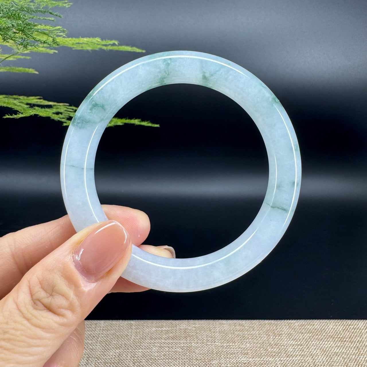 Genuine Burmese Green Jade Jadeite Bangle Bracelet ( 56.1mm )