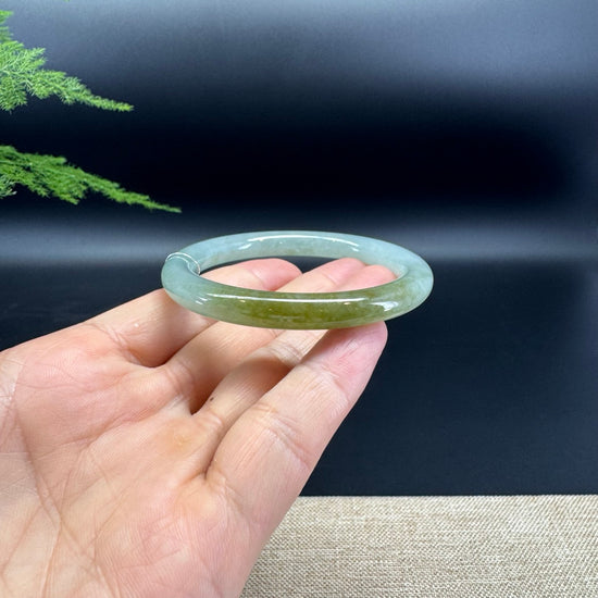 Genuine Burmese Green Jade Jadeite Bangle Bracelet ( 52.5mm )