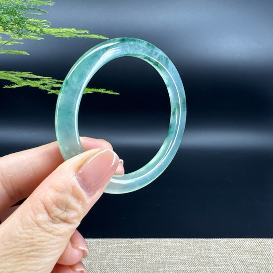 Genuine Burmese Oil Green Jade Jadeite Bangle Bracelet ( 52mm )