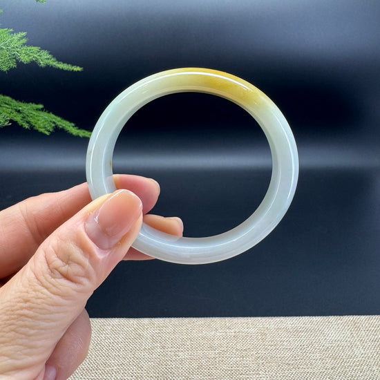 Genuine Burmese Yellow Green Jade Jadeite Bangle Bracelet ( 52.4*47.7mm )
