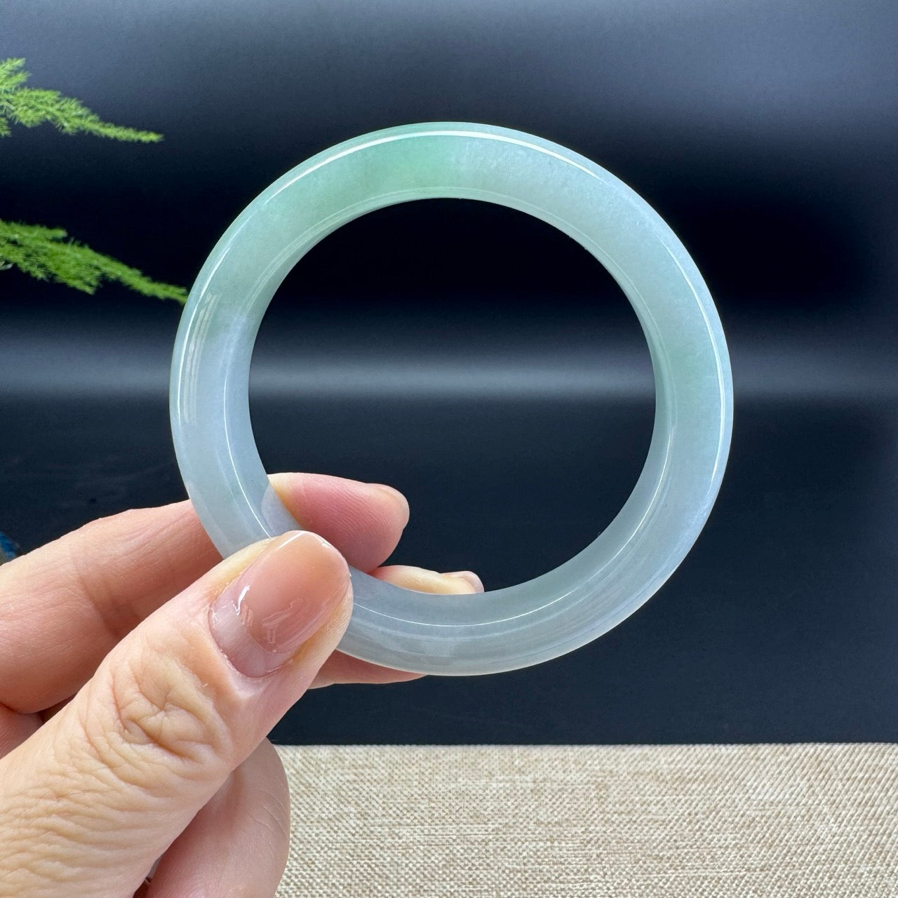 Genuine Burmese Green Jade Jadeite Bangle Bracelet ( 52.6mm )