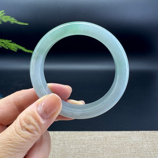 Genuine Burmese Green Jade Jadeite Bangle Bracelet ( 52.6mm )