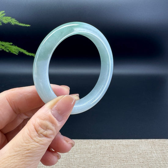 Genuine Burmese Green Jade Jadeite Bangle Bracelet ( 52.6mm )