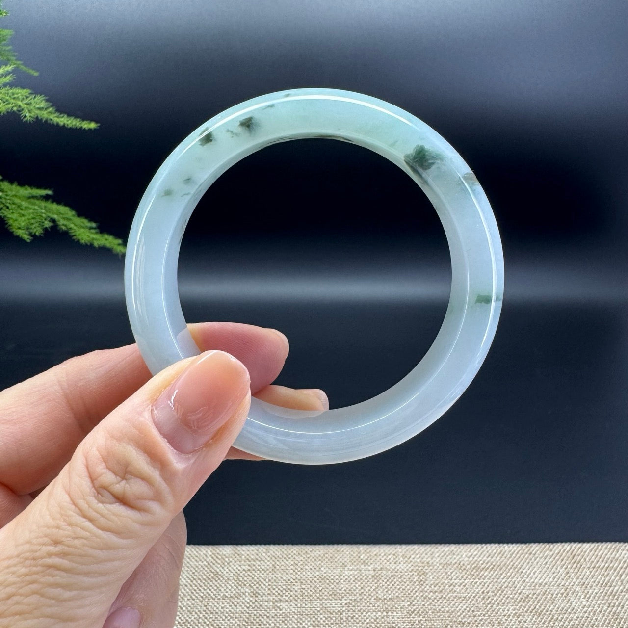 Genuine Burmese Green Jade Jadeite Bangle Bracelet ( 53.1mm )