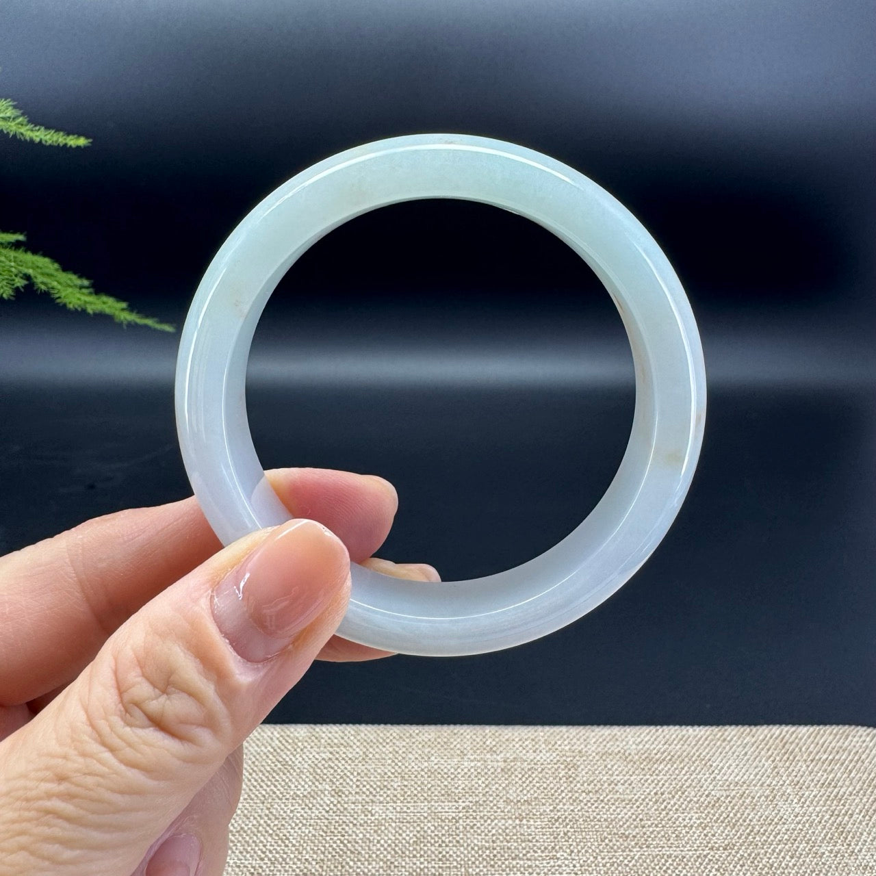 Genuine Burmese Apple Green Jade Jadeite Bangle Bracelet ( 53.4mm )