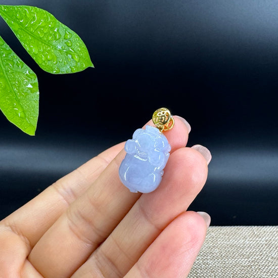 18K Yellow Gold Genuine Icy Lavender Jadeite Jade Lucky Pig Pendant Necklace