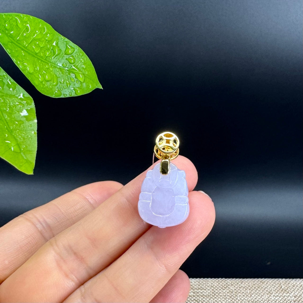 18K Yellow Gold Genuine Icy Lavender Jadeite Jade Lucky Pig Pendant Necklace