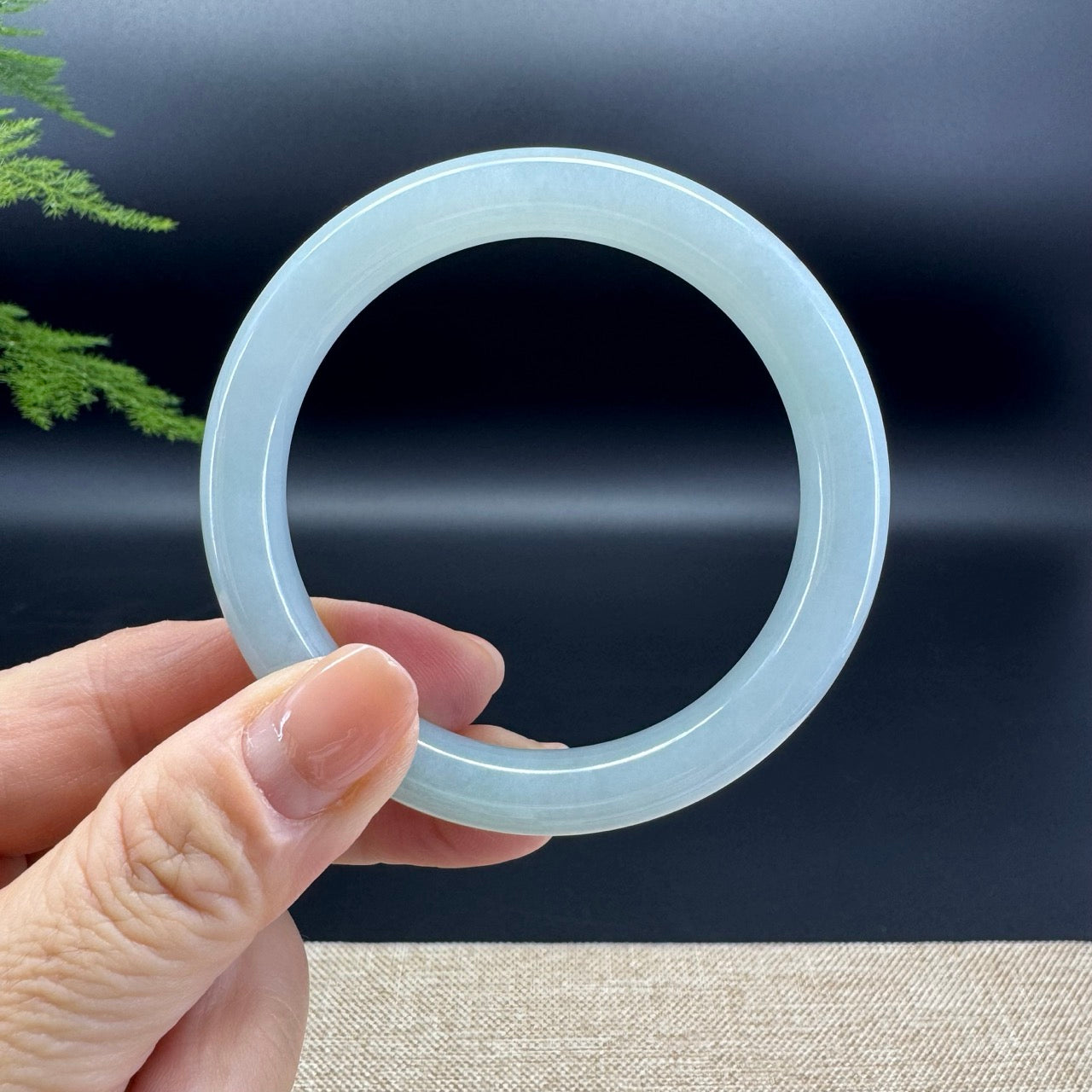 Genuine Burmese Apple Green Jade Jadeite Bangle Bracelet (53.9mm)