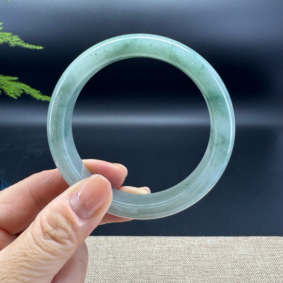 Genuine Burmese Green Jade Jadeite Bangle Bracelet ( 60.7mm )