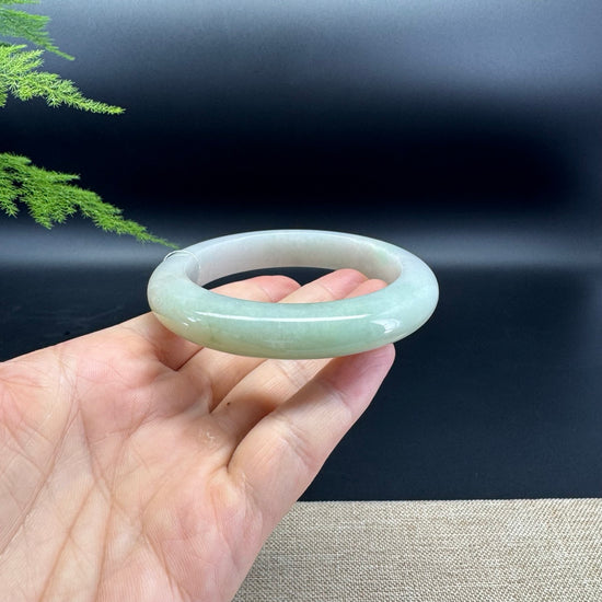 Genuine Burmese Apple Green Jade Jadeite Bangle Bracelet ( 60mm )