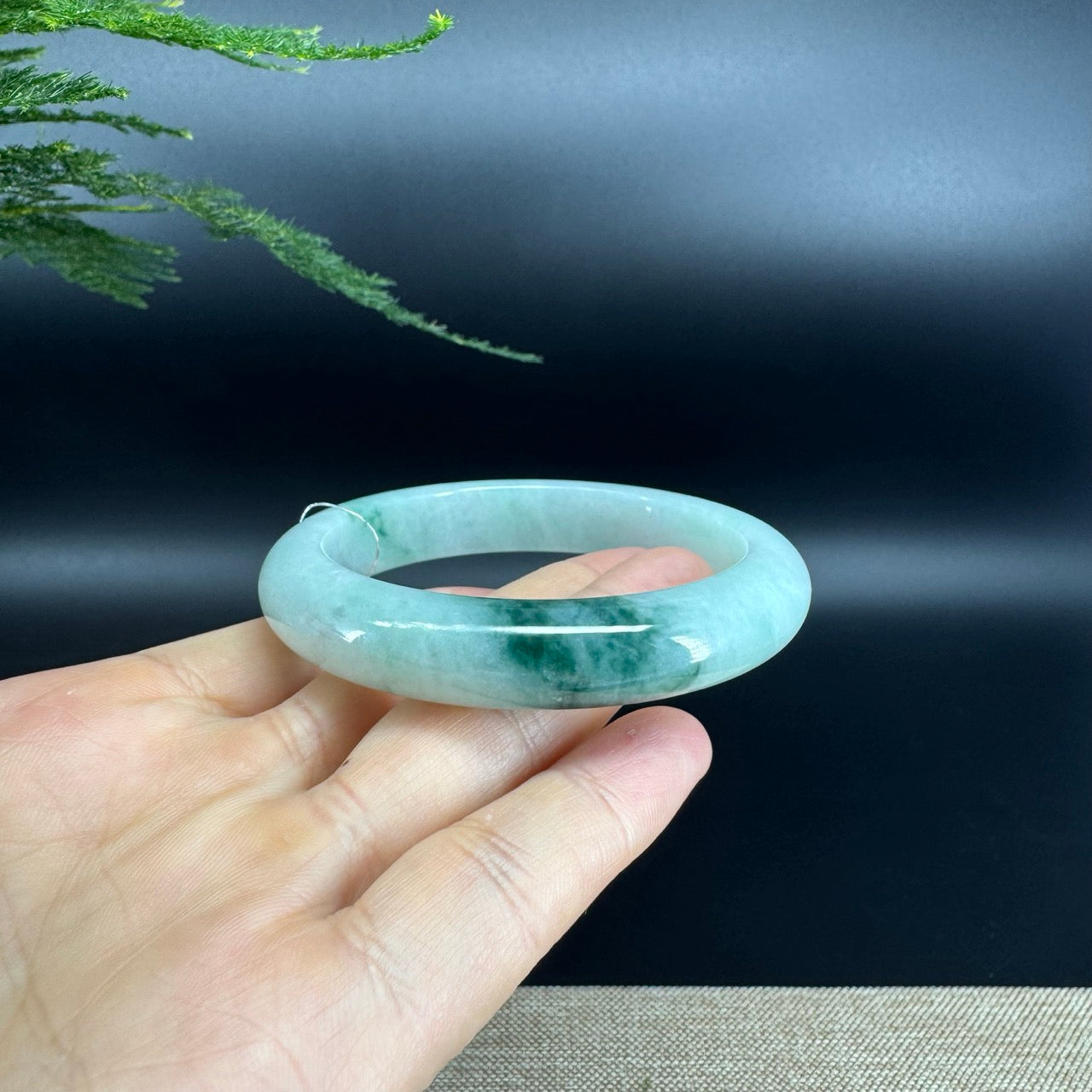 Genuine Burmese Green Jade Jadeite Bangle Bracelet ( 57mm )