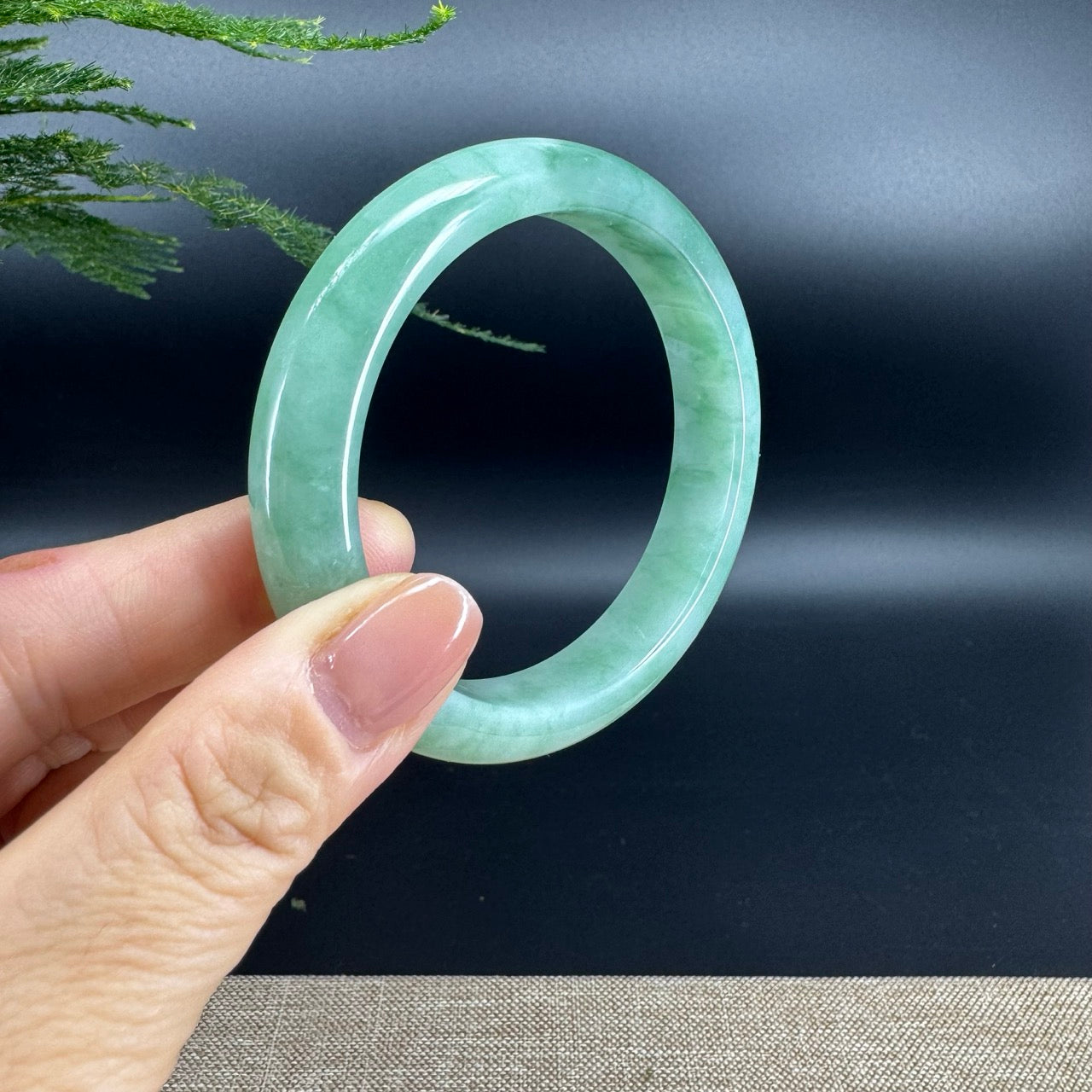 Genuine Burmese Apple Green Jade Jadeite Bangle Bracelet ( 57.1mm )