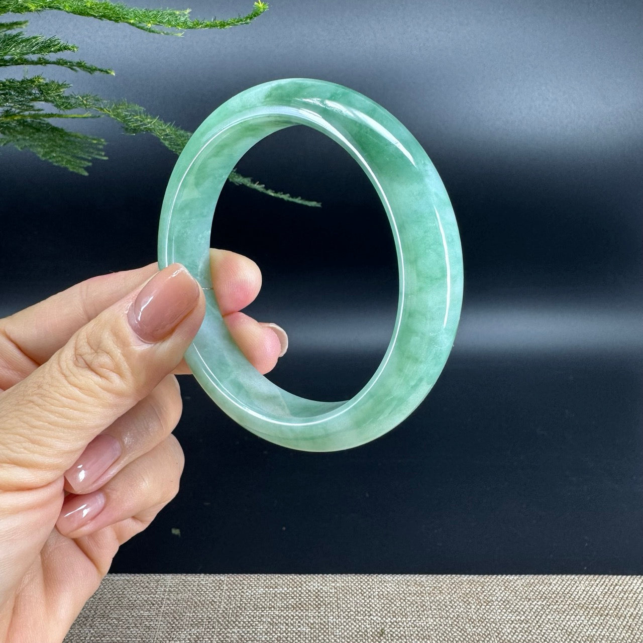 Genuine Burmese Apple Green Jade Jadeite Bangle Bracelet ( 57.1mm )