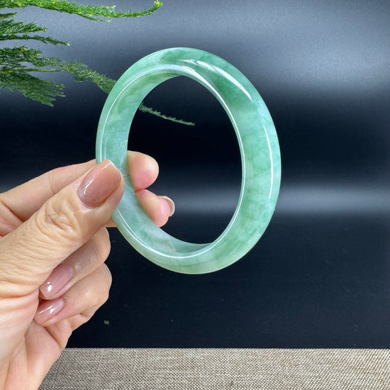 Genuine Burmese Apple Green Jade Jadeite Bangle Bracelet ( 57.1mm )