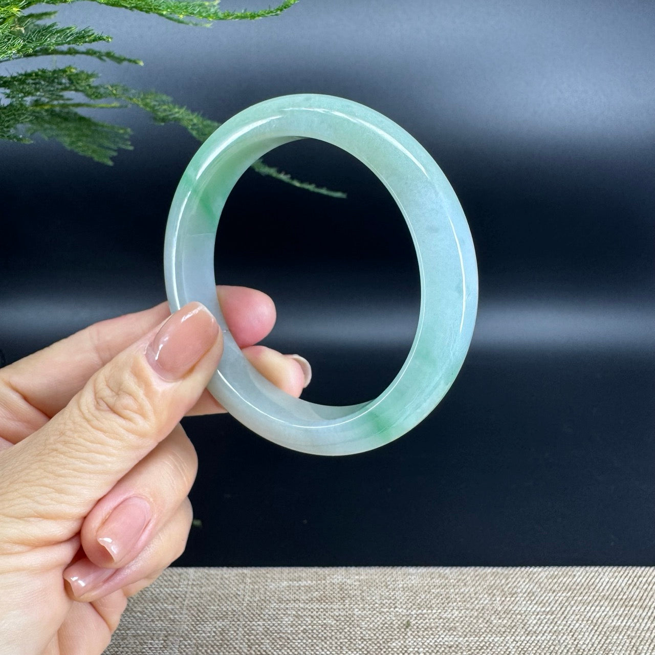 Genuine Burmese Apple Green Jade Jadeite Bangle Bracelet ( 57.5mm )