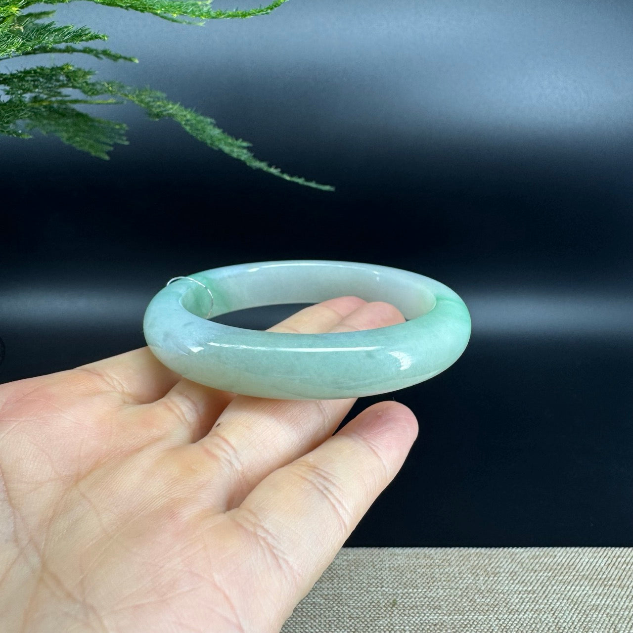 Genuine Burmese Apple Green Jade Jadeite Bangle Bracelet ( 57.5mm )