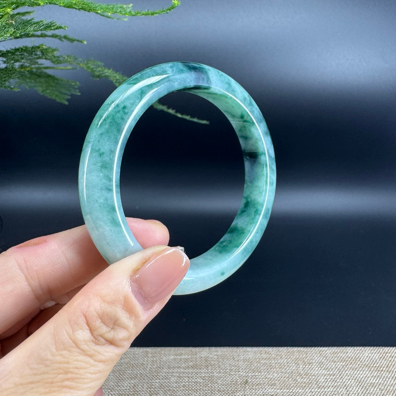 Genuine Burmese Green Jade Jadeite Bangle Bracelet ( 57mm )