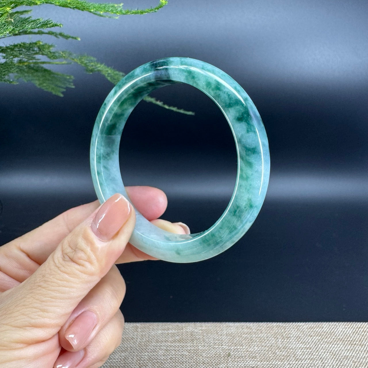 Genuine Burmese Green Jade Jadeite Bangle Bracelet ( 57mm )