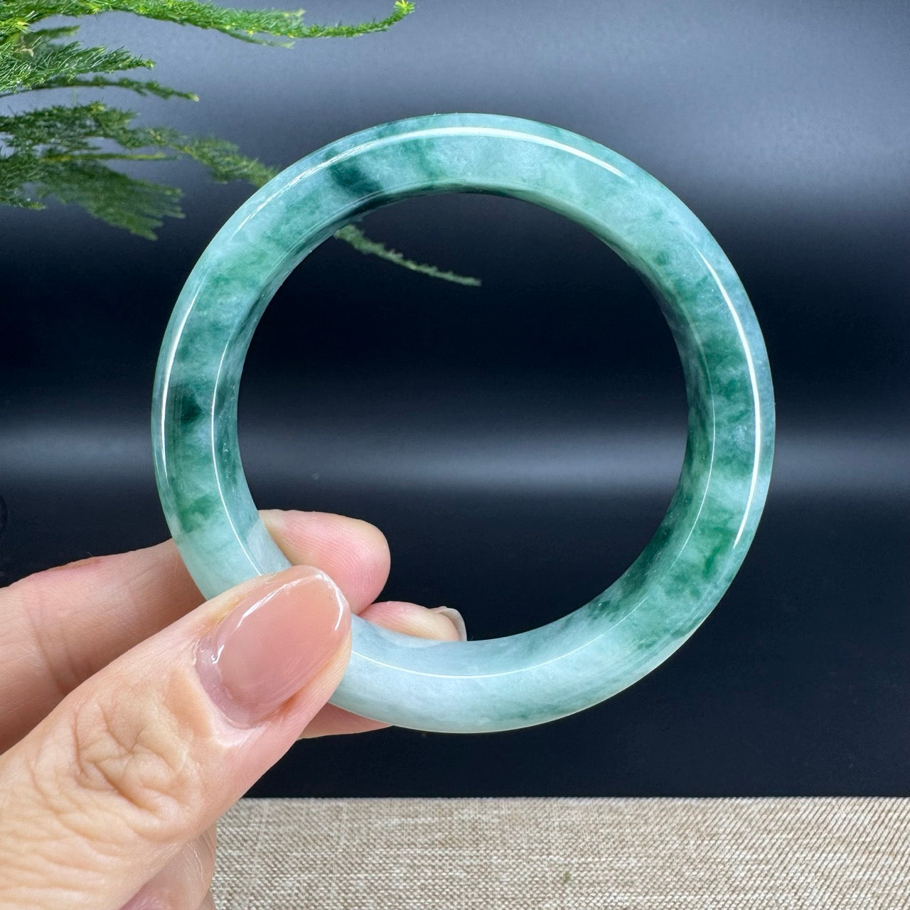 Genuine Burmese Green Jade Jadeite Bangle Bracelet ( 57mm )