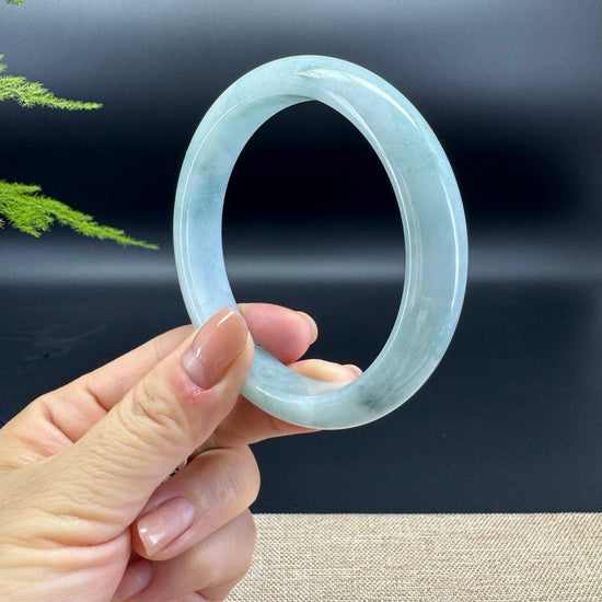 Genuine Burmese Green Jade Jadeite Bangle Bracelet ( 61.9mm )