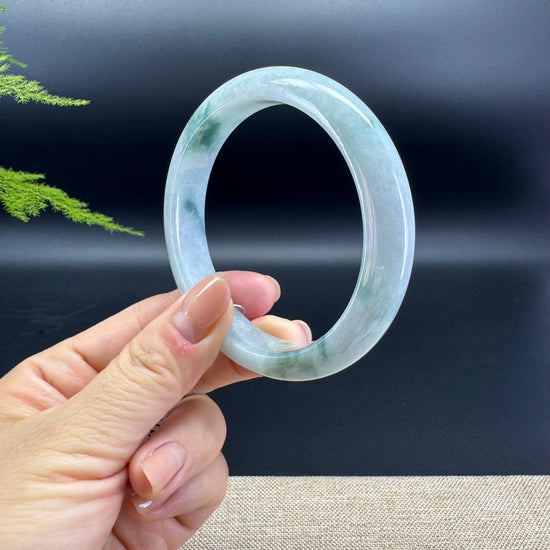 Genuine Burmese Green Jade Jadeite Bangle Bracelet ( 61.6mm )